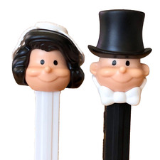 Bride & Groom PEZ – Retro Wedding Gift, Anniversary Keepsake (Black Hair Bride) picture