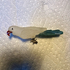 Vintage Carved Stone Parrot Bird Figurine Quartz? Green Tail 5.5