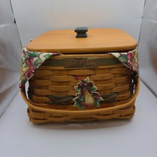 Longaberger Christmas Collection 2000 Deck the Halls Basket Lid Liner Pear picture