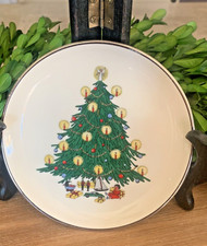 Vintage Triomphe Christmas Tree 4.5 in Coasters Small Plates Platinum Trim set picture
