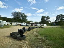 Photo:Sardis Mississippi 2016 Fifty-One Quick Stop Tire Repair Shop picture