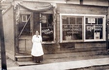 RPPC Real Photo Postcard Country General Store Soda Dope Mail Pouch Ice Cream picture