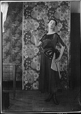 Photo:Chase Miss Portrait Fashion Photograph 1920 Curtained Backdrop Women picture