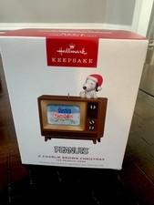 2026 Hallmark Ornament A Charlie Brown Christmas ~ The PEANUTS Gang TV Sold Out picture