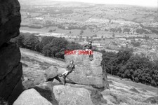 PHOTO  1970 YORKSHIRE ROCKS AT OTLEY CHEVIN ALWAYS POPULAR AND NOT LEAST FOR THE picture