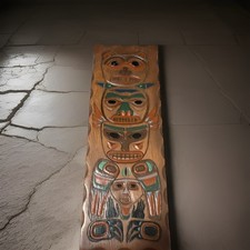 VTG NORTHWEST COAST DESIGN ALASKA CARVED WOOD PLAQUE by RAVEN 15 1/2