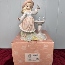 Precious Moments Simple Pleasures are Life's True Treasures 2002 Limited 108542 picture