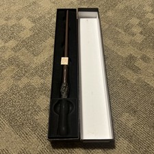 Official Universal Studios Wizarding World Of Harry Potter Wand Replica with Box picture