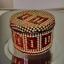 Chiness woven, Wicker round basket AntiQue Handwoven Straw Box picture