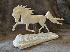 ARABIAN HORSE Cast Resin Model Horse Classic Scale UNPAINTED Shahdeen By Brander picture
