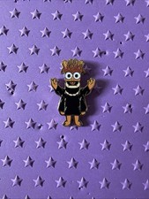 PALM Chaser  Pepe Mini Micro Mystery Muppets Vision 3D Disney Pin picture