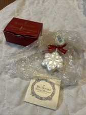 Vintage 2005 Waterford Holiday Heirlooms Snowflake Christmas Ornament picture