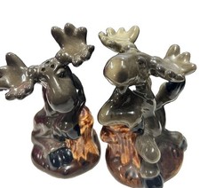 Bearfoots Big Sky Carvers Moose Salt & Pepper Shaker Set picture