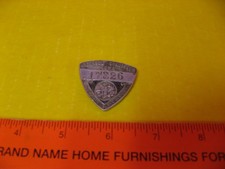 1924 IOWA LICENSED CHAUFFEUR BADGE - #17326 picture