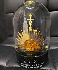 Starbucks Reserve Holiday Christmas NYC Empire State Building Snow Globe picture