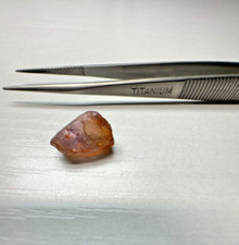 Sapphire Med Pink clean  faceting rough gemstone Tanzania 6.07 carats picture