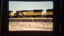 22317 35MM Train Slide ENGINES CARS STATIONS CNW 8037 8/90 BBBBB picture