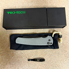 MAGNACUT Pro-Tech Malibu Manual Folding Pocketknife Tanto + Lynch NWC Clip picture