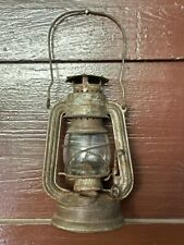 OLD VINTAGE FEUERHAND SUPERBABY NO.175 IRON KEROSENE LAMP LANTERN WITH GLOBE picture
