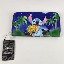 Loungefly Disney Halloween Stitch With Pumpkin Wallet 2020 picture