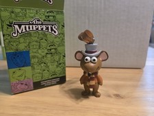 Disney Store Muppet Christmas Carol Blind Box ornament - Rizzo the Rat picture