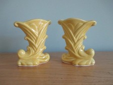 VINTAGE pair of vases picture