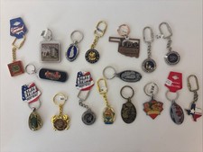 Lot of 17 Vtg Lucite Souvenir State, City, Tourist Attraction Travel Keychains picture