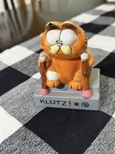 Vintage 1978, 1981 Enesco Garfield Cat Klutz  Crutches Ceramic Figurine picture