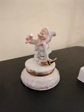Lenox Treasures Bashful Treasure Box Disney Snow White Seven Dwarfs Trinket Box picture