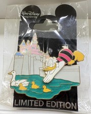 Disney Ducks At The Castle Series WDI LE300 Scrooge McDuck Pin picture