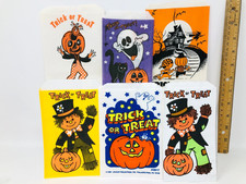VTG HALLOWEEN 12 Trick Or Treat Candy BAGS Hallmark Fun World SCARECROW MAN Lot picture