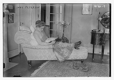 Photo:May Peterson 1900s Singer Reading Lounge Interior Portrait picture