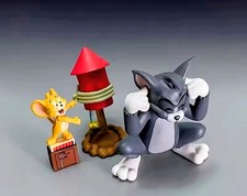 US Seller 52TOYS Tom & Jerry Rocket Scene Figure Set In Hand 🇺🇸💥🐱🐭 picture