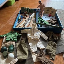 Vintage G.I. Joe Hasbro 1960s Action Figure and Equipment Set picture