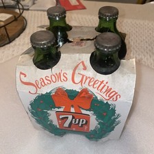Vintage 7-up 4 Pack Season Greetings 16oz Bottles Unopened RARE picture