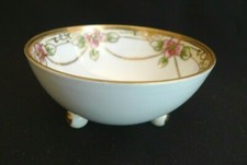 VINTAGE HANDPAINTED NIPPON FOOTED PORCELAIN BOWL JAPAN PINK GREEN FLOWERS GOLD picture