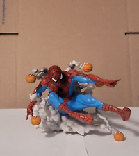 DST Marvel Gallery Spider-Man Pumpkin Bomb Figure Diorama picture