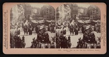 Photo:Market day on the via del pilligrino, Rome, Italy picture