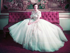 BEAUTIFUL PRINCESS MARGARET 8X10 PHOTO picture