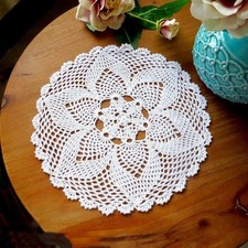 4Pcs/Lot White Vintage Hand Crochet Lace Doilies Flower Doily Table Mats 11
