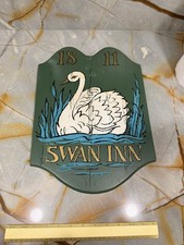Vintage Masketeers 1965 Marked Green Painted Wood Plaque with 1811 Swan Inn Wall picture