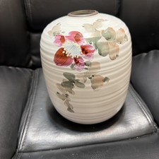 Japanese Kutani Ware White Porcelain Flower Vase-mint picture