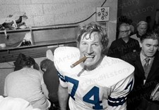 Bob Lilly Celebrates Win with a Cigar Photo Print Poster 1972 Dallas Cowboys picture