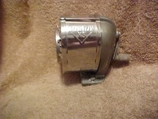 VINTAGE BOSTON KS MODEL PENCIL SHARPENER VERY NICE  *** picture