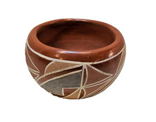 Hand‑Painted Red Ware Pottery Bowl – 3