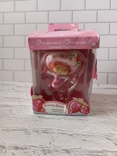 strawberry shortcake 2006 christmas ornament new picture