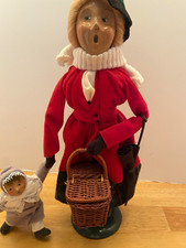 Byers' Choice Ltd The Carolers 1996 Mon / Nanny with Child Set of 2, Fabric/Wood picture