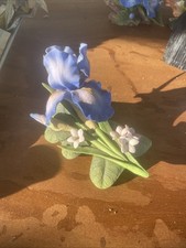 Andrea by Sadek Vintage Morning Glory/Bee Porcelain Figurine/ Japan 1985 #7556 picture