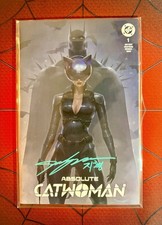 Absolute Catwoman #1 DOUBLE Signed by Jeehyung Lee WITH RARE KOREAN SIGNATURE picture