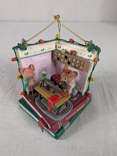 Enesco Mice Sew Christmasy Mouse Sewing Room Christmas Ornament 1992 Vintage picture